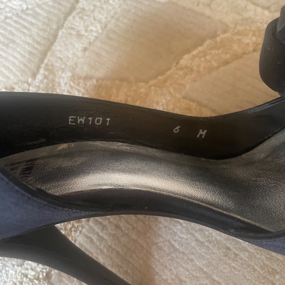 Black Satin Stuart Weitzman Heels - Picture 7 of 9